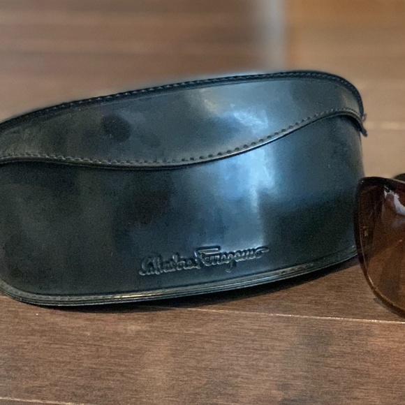 Salvatore Ferragamo 1150-B 705/13 120 3N - Picture 4 of 4